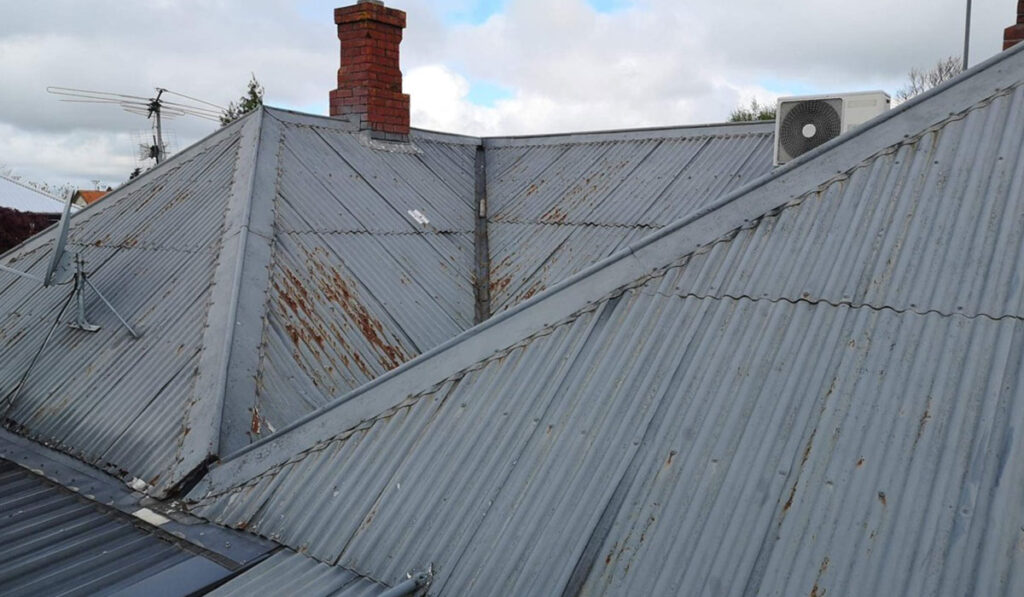 Leaking Roof Repair & Re-Roofing Glen Iris